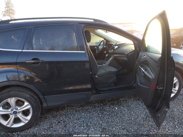 1FMCU9G96FUC27362 Ford ESCAPE SE