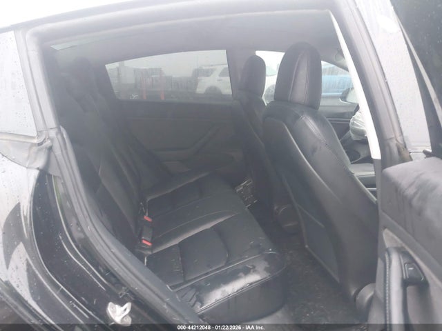 2019 TESLA MODEL 3 5YJ3E1EA1KF305596 Photo 7
