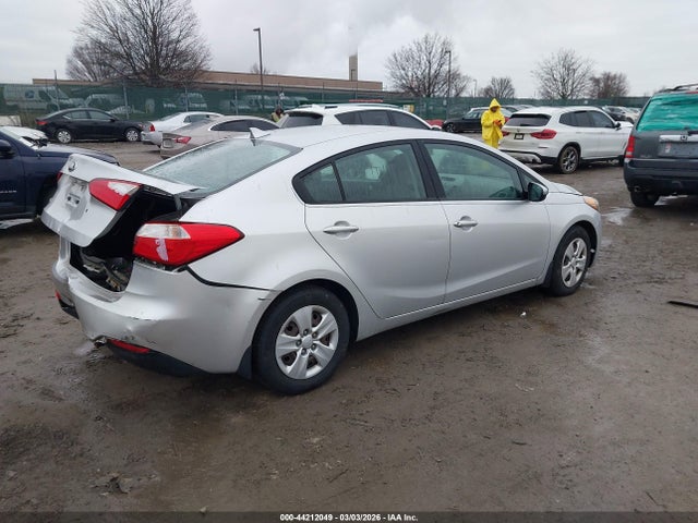 KIA FORTE LX 2015 KNAFK4A62F5267776 Image 4