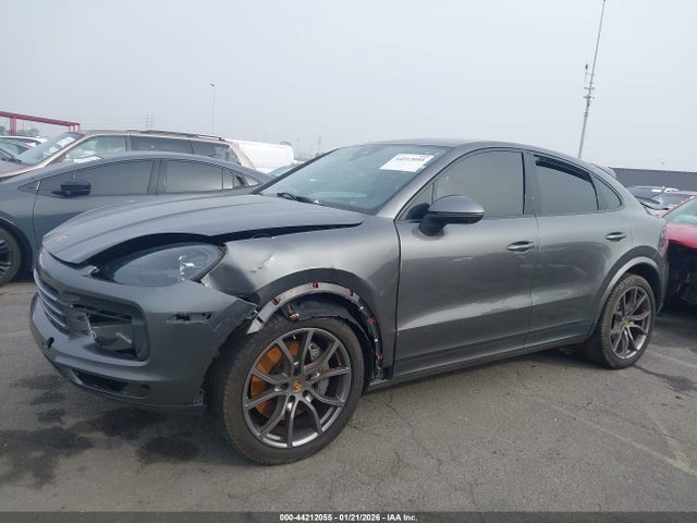 Porsche Cayenne Coupe S 2021 WP1BB2AY5MDA46018 Image 14