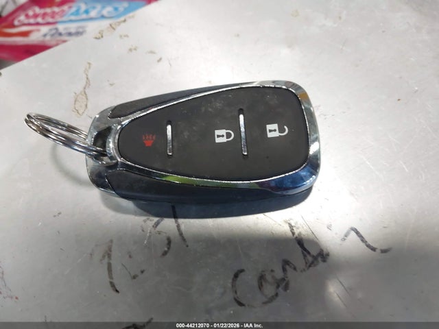 2GNAXREV3J6153481 Chevrolet EQUINOX LS
