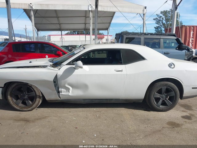 Aukcja sprzedaży 2014 Dodge Challenger Sxt Plus, vin: 2C3CDYAG1EH239107, numer aukcji: 44212109