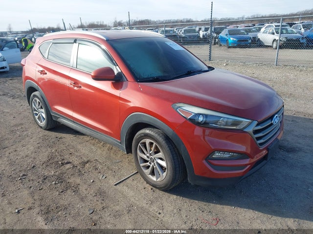 2016 HYUNDAI TUCSON KM8J33A41GU104753