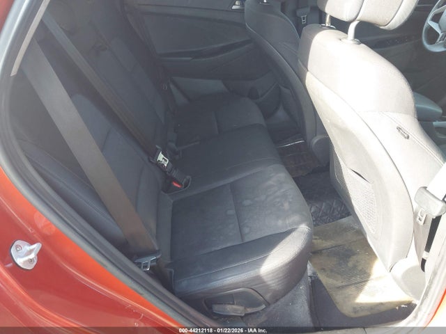 2016 HYUNDAI TUCSON KM8J33A41GU104753 Photo 7