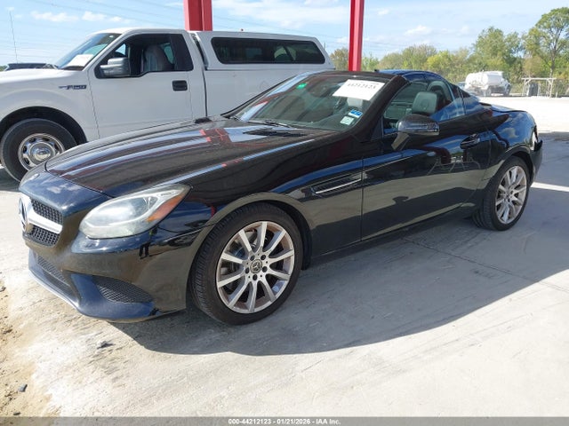 2019 MERCEDES-BENZ SLC 300 WDDPK3JA8KF162885 Photo 1