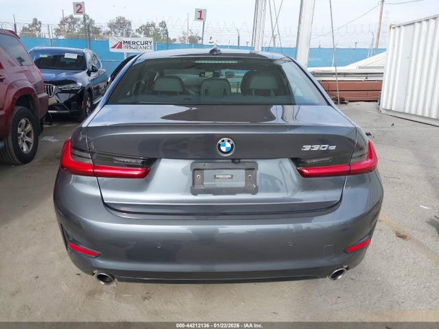 3MW5P7J01M8C13542 BMW 3 Series 330e