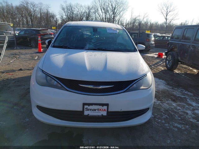 2C4RC1CG7HR597940 Chrysler Pacifica Lx
