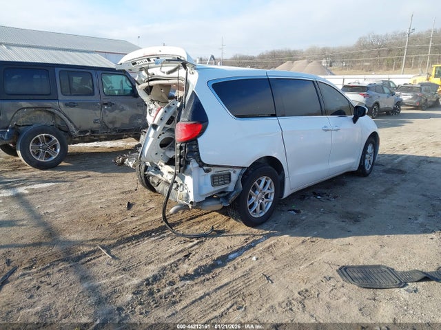 2C4RC1CG7HR597940 Chrysler Pacifica Lx