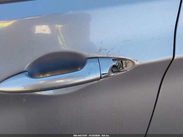 KMHCT4AE3HU268630 Hyundai ACCENT SE