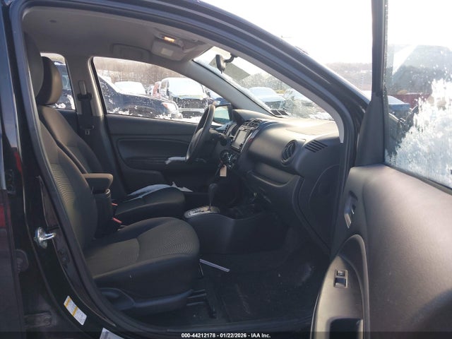 2018 MITSUBISHI MIRAGE G4 ML32F3FJXJHF09594 Photo 4
