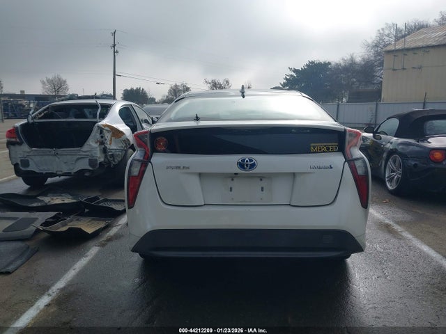 JTDKBRFU1H3038543 Toyota Prius Two