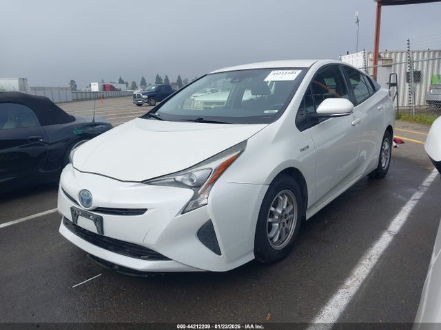 JTDKBRFU1H3038543 Toyota Prius Two
