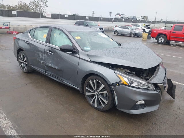 Nissan Altima Sr Fwd 2020 1N4BL4CV7LC279745 главное изображение