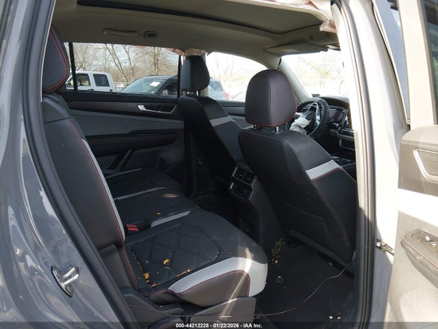 Продаж на аукціоні авто 2025 Volkswagen Atlas 2.0t Peak Edition, vin: 1V2CR2CA4SC566097, номер лоту: 44212228