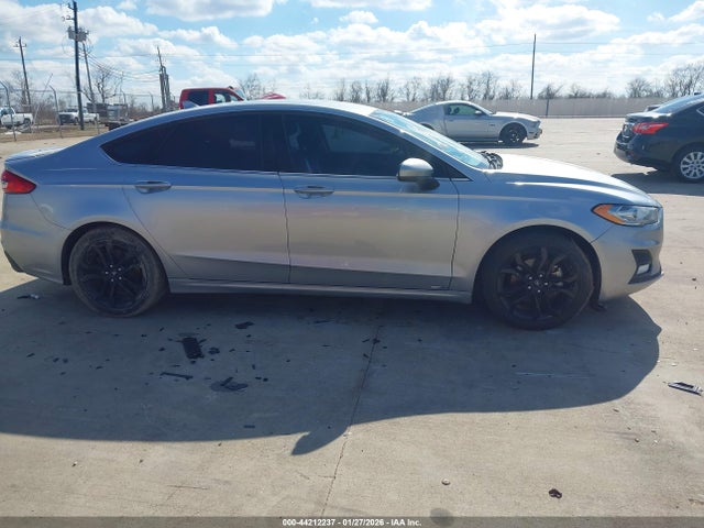 3FA6P0HD7LR259026 Ford FUSION SE