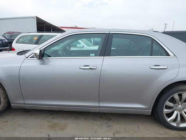 2C3CCAET1FH755972 Chrysler 300C
