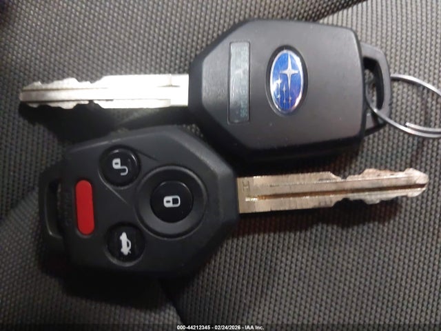 44212345 :رقم المزاد ، JF2GUABC8R8284462 vin ، 2024 Subaru Crosstrek مزاد بيع