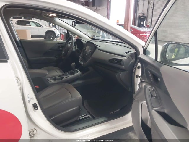 44212345 :رقم المزاد ، JF2GUABC8R8284462 vin ، 2024 Subaru Crosstrek مزاد بيع