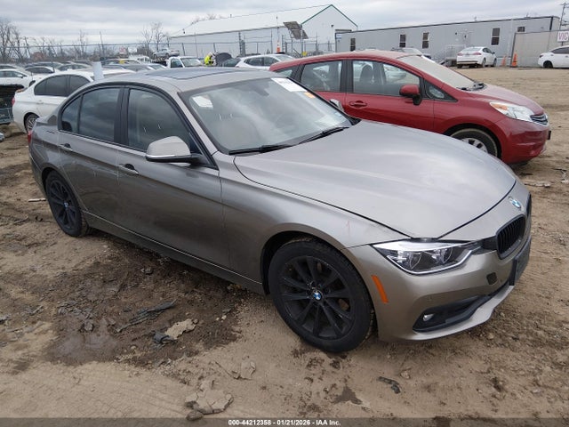 2017 BMW 320I WBA8E1G39HNU18210