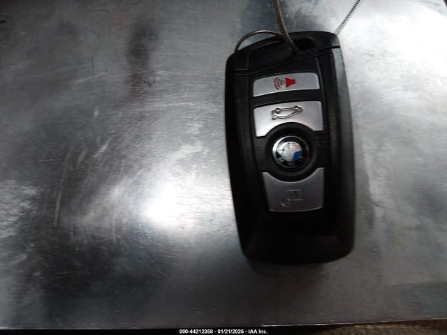 2017 BMW 320I WBA8E1G39HNU18210 Photo 10