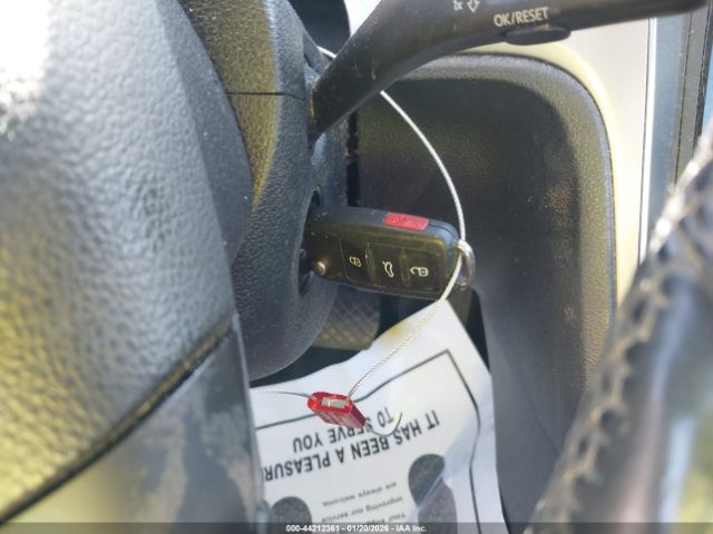 2014 VOLKSWAGEN PASSAT 1VWAT7A35EC041675 Photo 10