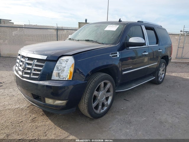 2008 CADILLAC ESCALADE 1GYEC63858R165626 Photo 1