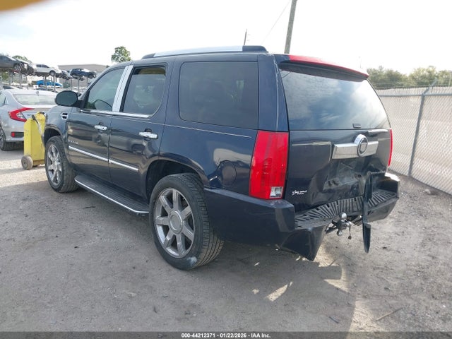 2008 CADILLAC ESCALADE 1GYEC63858R165626 Photo 2