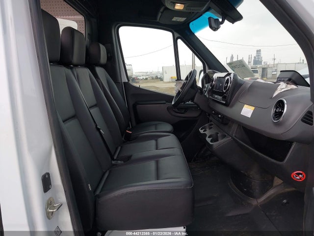 2025 Mercedes-benz Sprinter 2500 Standard Roof 4-cyl Diesel Ho მანქანა იყიდება აუქციონზე, vin: W1Y4NBHY8ST202686, აუქციონის ნომერი: 44212385