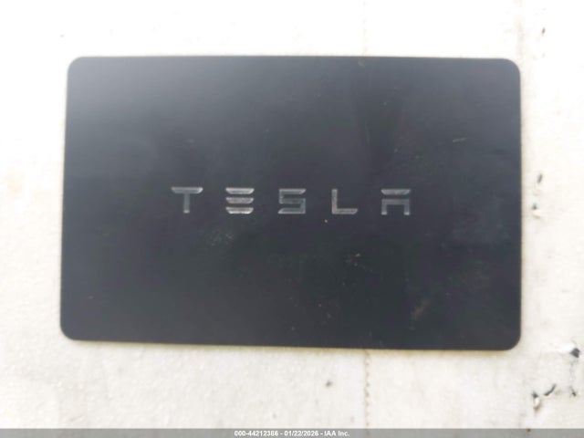 2020 TESLA MODEL Y 5YJYGDEE0LF008924 Photo 10