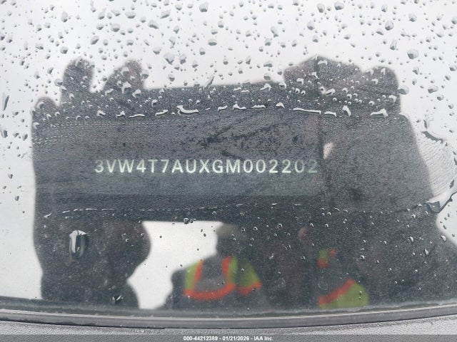 3VW4T7AUXGM002202 Volkswagen Golf Gti Autobahn 4-door