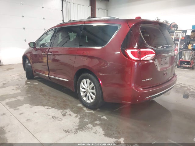 Chrysler Pacifica Touring L 2019 2C4RC1BG0KR596766 Image 3