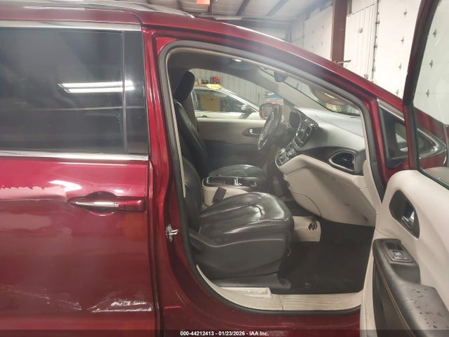 Chrysler Pacifica Touring L 2019 2C4RC1BG0KR596766 Image 5