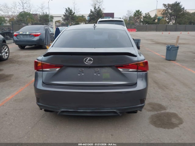 44212420 :رقم المزاد ، JTHBA1D28H5060953 vin ، 2017 Lexus Is 200t مزاد بيع
