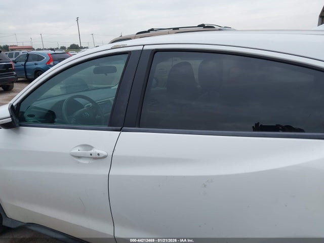 3CZRU5H56GM747242 Honda HR-V EX