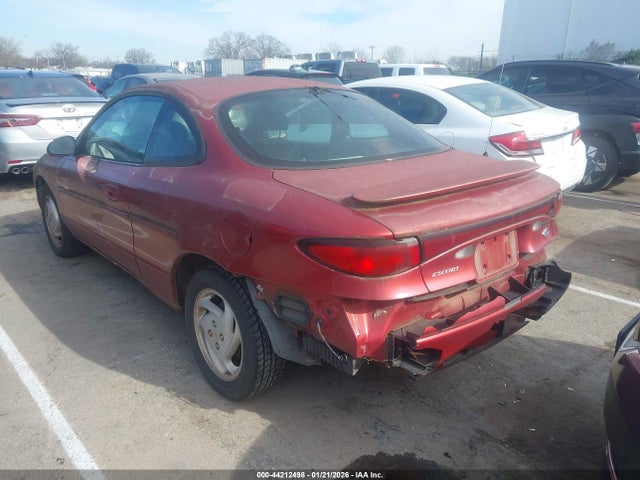 2000 FORD ESCORT 3FAKP1135YR255702 Photo 2