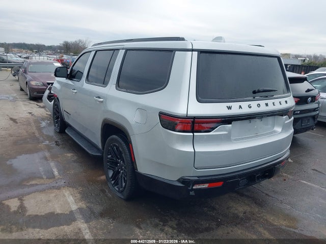 2023 JEEP WAGONEER 1C4SJUBP6PS574088 Photo 2