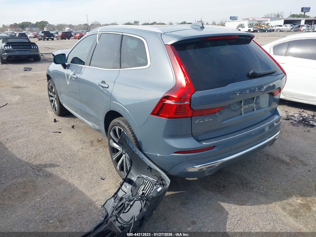 2023 VOLVO XC60 YV4L12RA5P1341896 Photo 2