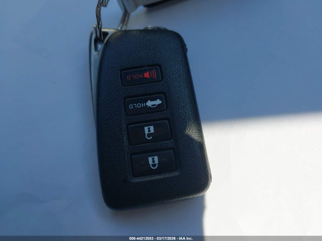 Продажа на аукционе авто 2015 Lexus Is 250, vin: JTHBF1D2XF5080734, номер лота: 44212553