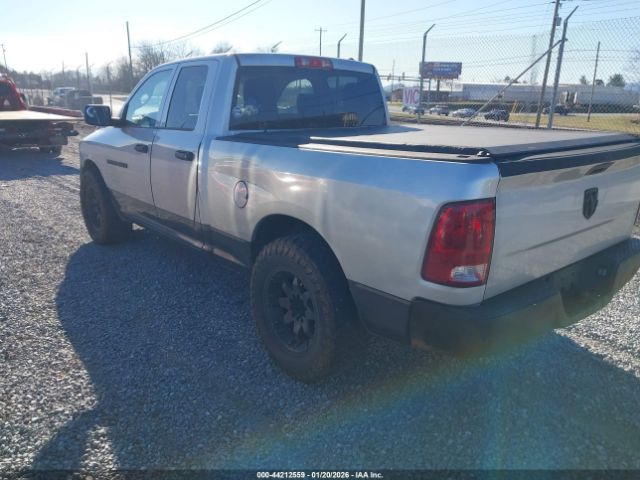 2011 RAM RAM 1500 1D7RB1GK2BS581903 Photo 2