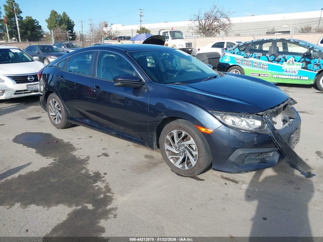 Honda CIVIC EX 2017 2HGFC2F72HH537995 zdjęcie główne