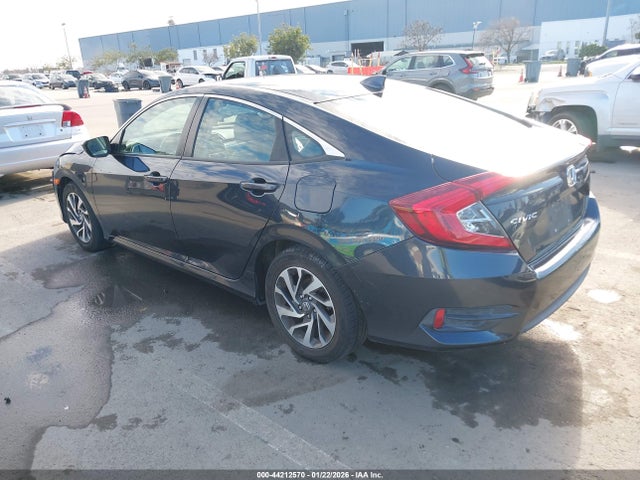 Honda CIVIC EX 2017 2HGFC2F72HH537995 Image 3