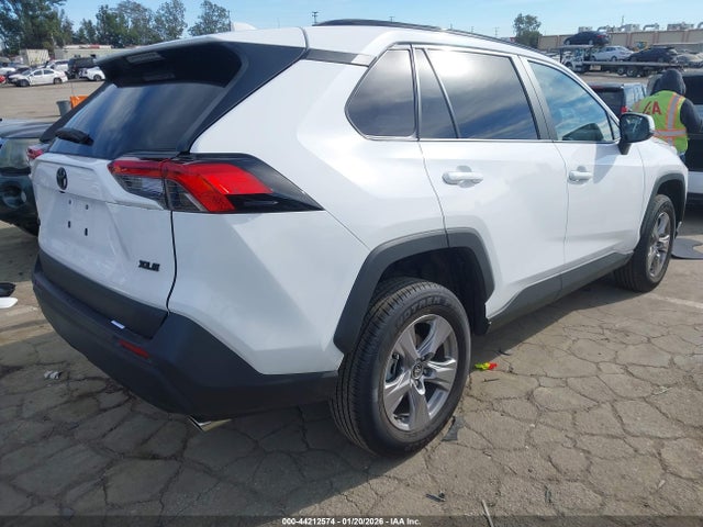 2T3W1RFV5SC359181 Toyota Rav4 Xle
