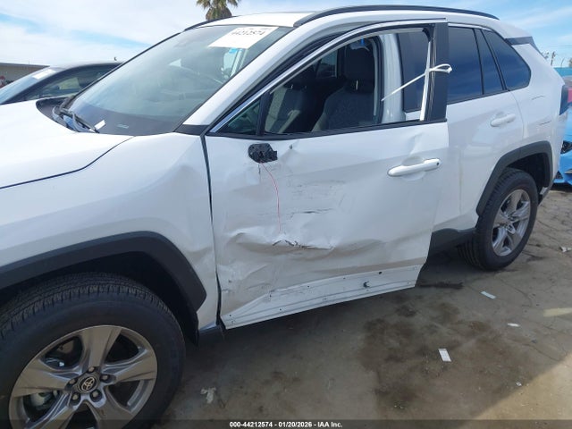 2T3W1RFV5SC359181 Toyota Rav4 Xle
