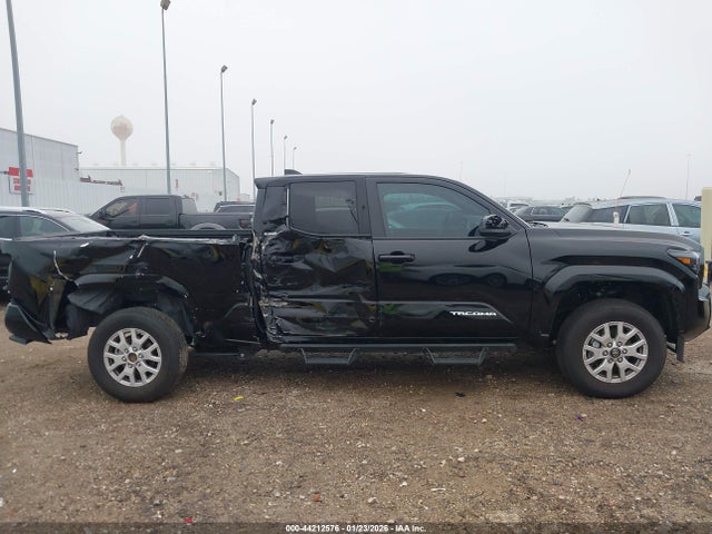 3TMKB5FN4TM055023 Toyo Tacoma Sr5 Double Ca