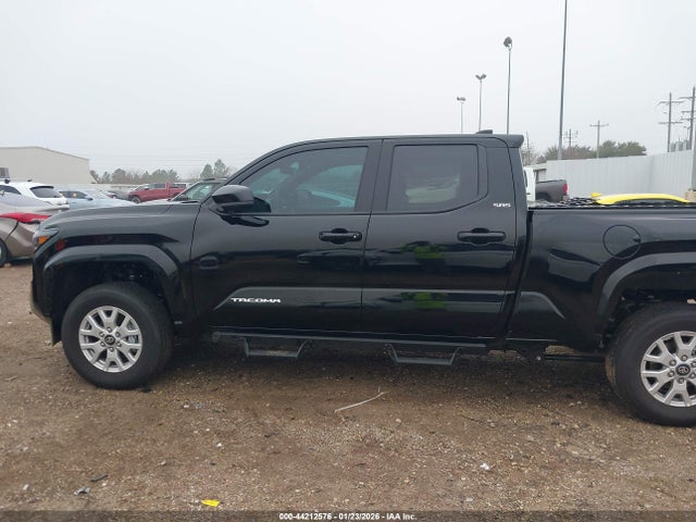 3TMKB5FN4TM055023 Toyo Tacoma Sr5 Double Ca