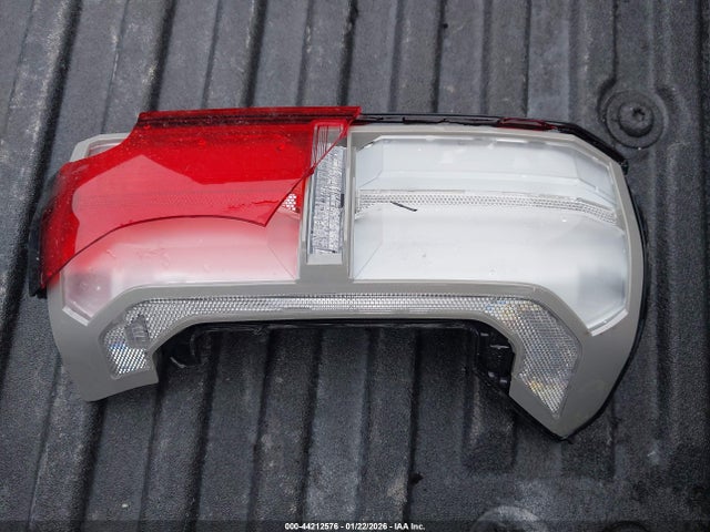 3TMKB5FN4TM055023 Toyo Tacoma Sr5 Double Ca