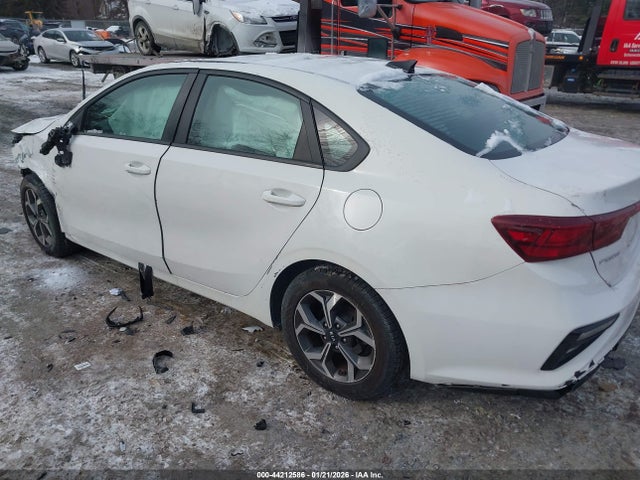 2020 KIA FORTE 3KPF24AD9LE154666 Photo 2