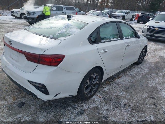 2020 KIA FORTE 3KPF24AD9LE154666 Photo 3