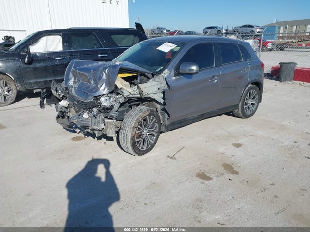 2017 MITSUBISHI OUTLANDER SPORT JA4AP3AU5HZ000547 Photo 1