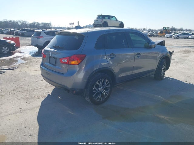 2017 MITSUBISHI OUTLANDER SPORT JA4AP3AU5HZ000547 Photo 3